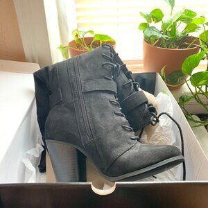 Torrid Black laceup boots size 9.5WW